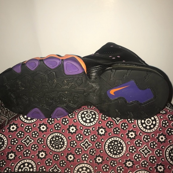 Air Max Barkley (GS) Boys Basketball shoes - Picture 4 of 8